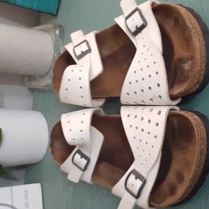 BIRKIS BY BIRKENSTOCK SANDALS SZ L 9